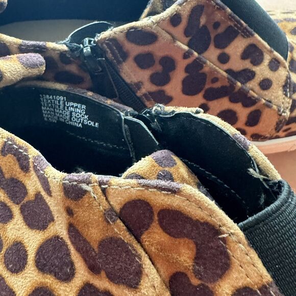 Torrid Women's Shoe Size 8.5W High-Top‎ Wedge Leopard Zipper Sneaker 8.5 Wide - Picture 7 of 14
